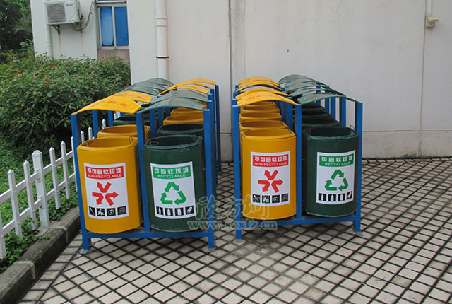 環(huán)保分類玻璃鋼垃圾桶