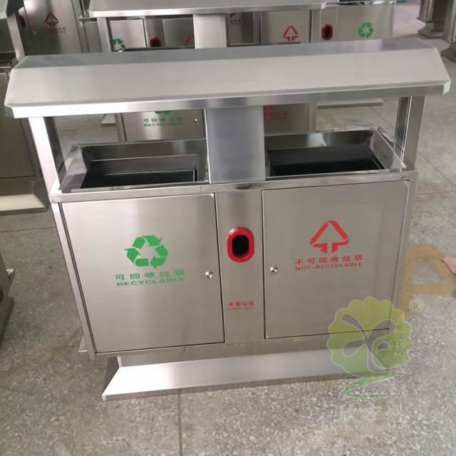 小區(qū)常用兩分類不銹鋼垃圾箱