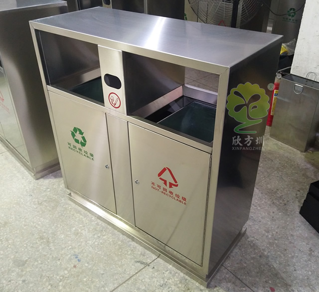 常用戶外兩分類不銹鋼垃圾箱
