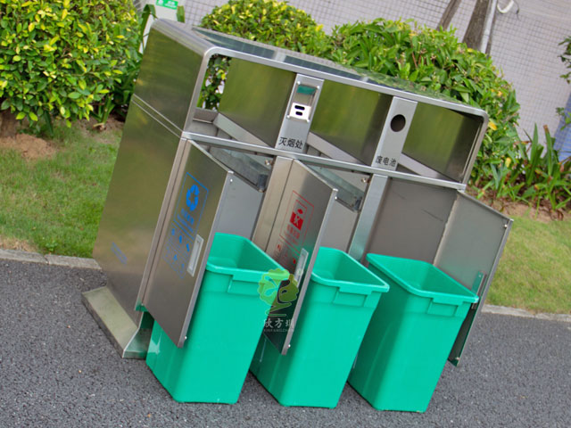 室外不銹鋼垃圾箱 室外不銹鋼垃圾箱