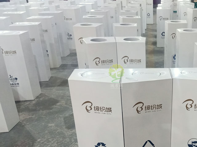 商場(chǎng)果皮垃圾箱