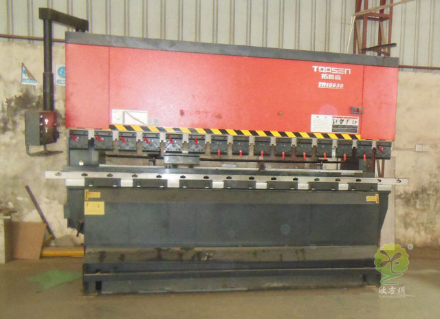 垃圾桶生產(chǎn)設(shè)備