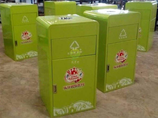 戶外景區方形鋼制垃圾箱